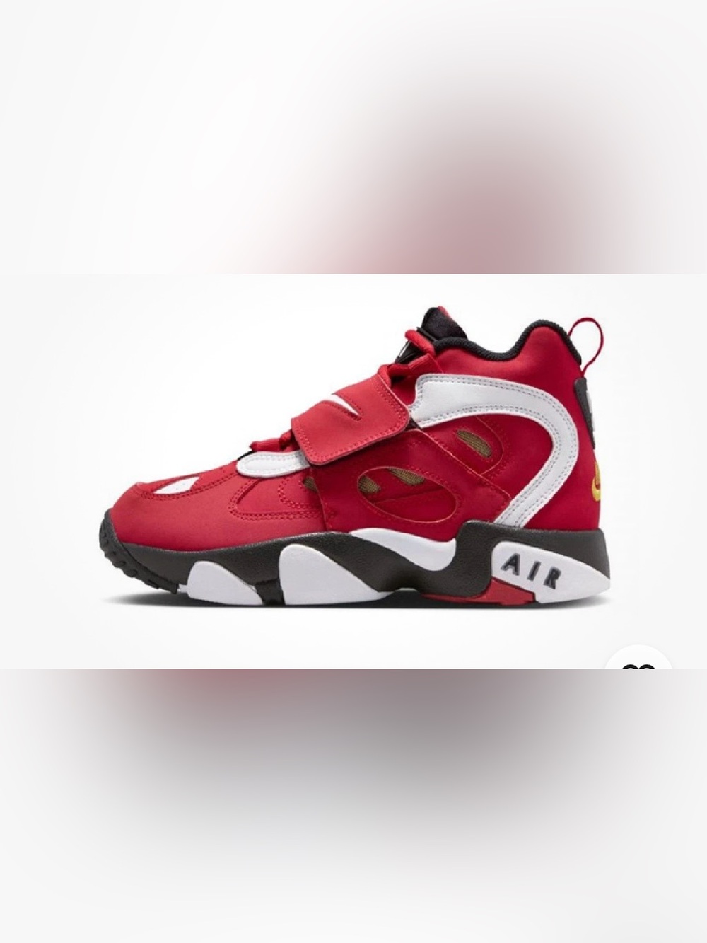 Nike air diamond turf II basketball shoes
Size 7 youth/8.5 or 8 1/2 woman